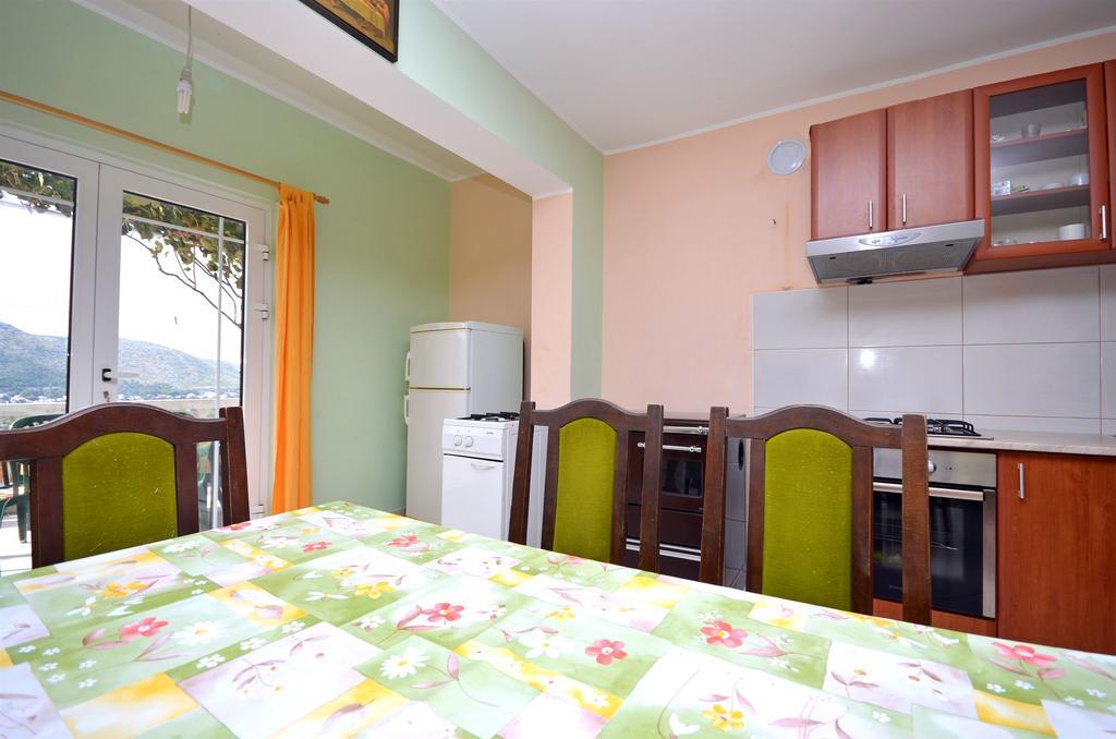 Apartments Kata Grebastica Luaran gambar