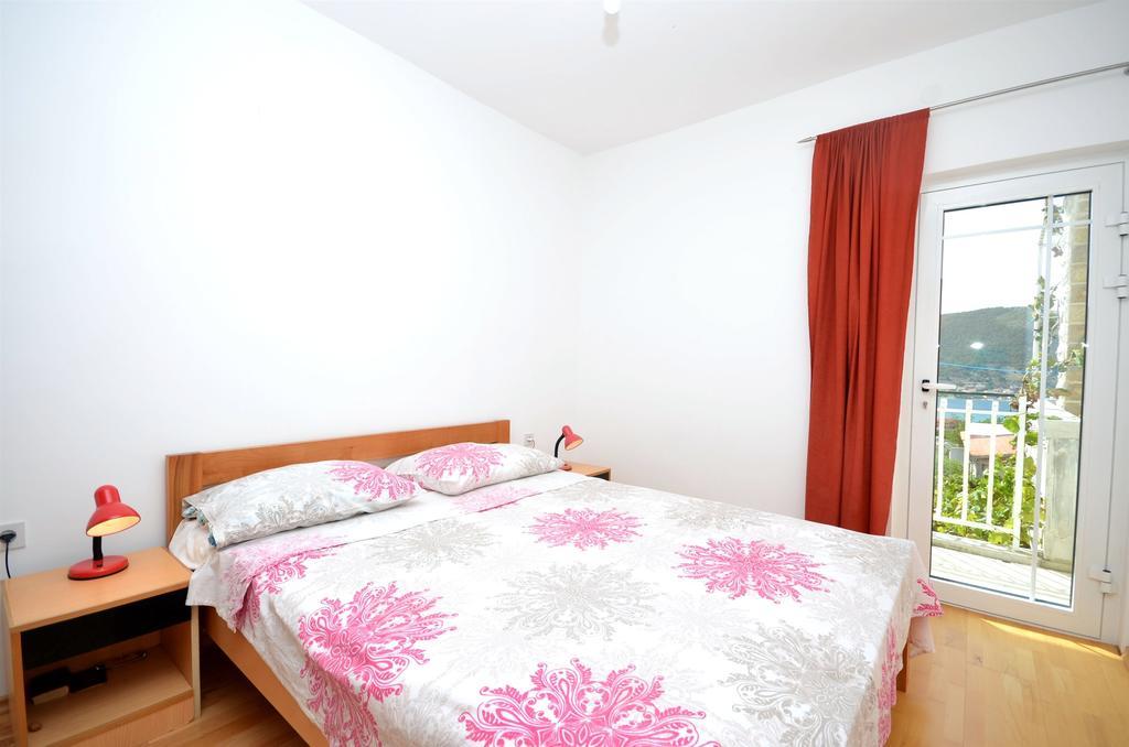 Apartments Kata Grebastica Luaran gambar