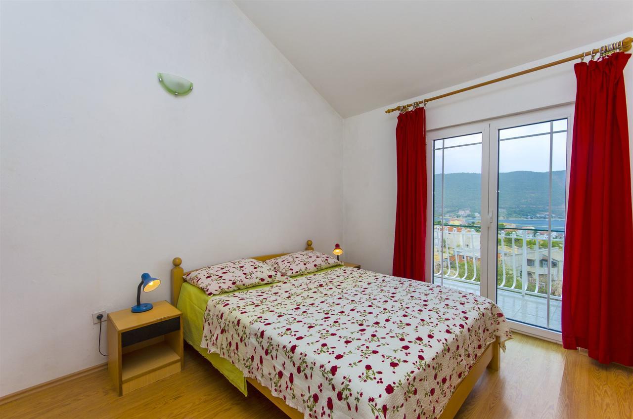 Apartments Kata Grebastica Luaran gambar